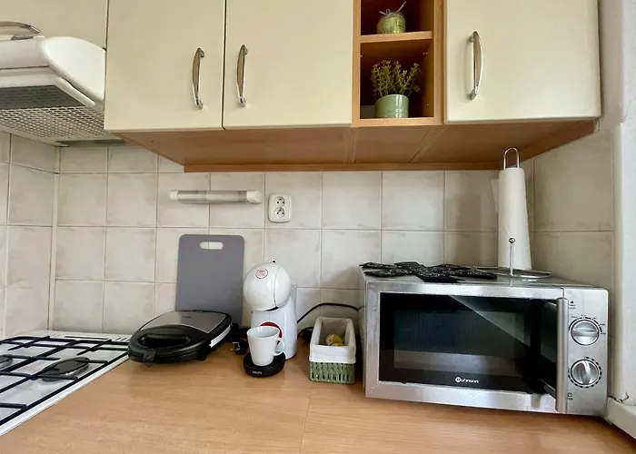 Sunny Apartment Vojenska - Old Town